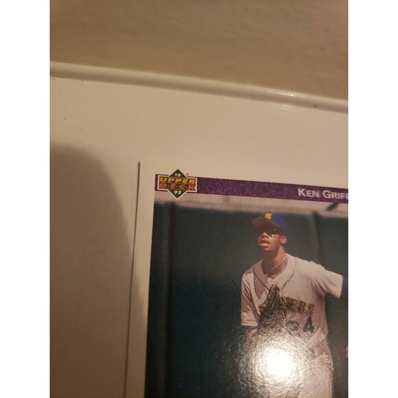 Ken Griffey, Jr. 1992 Upper Deck #650 - Seattle Mariners - Diamond Skills - Picture 3 of 5